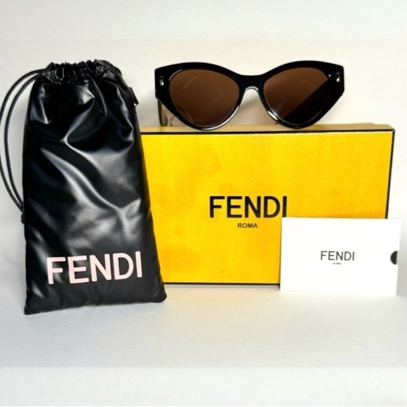 FENDI Brown Oversized Cat Eye UV Sunglasses Style FE400351 01E FENDI F logo NEW main image 5